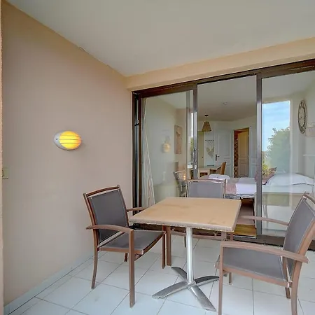 公寓 Immogroom - 2 Renovated - Pool - Terrace - Garden - Parking -