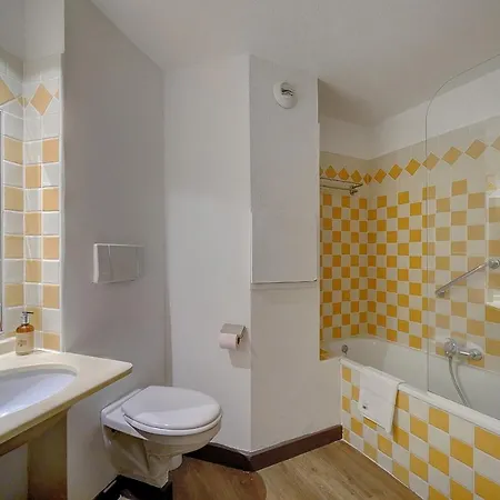 公寓 Immogroom - 2 Renovated - Pool - Terrace - Garden - Parking -